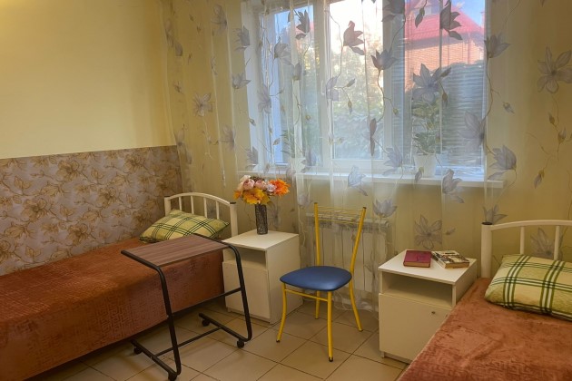 Пансионат для пожилых «Времена года» в Краснодаре — холл